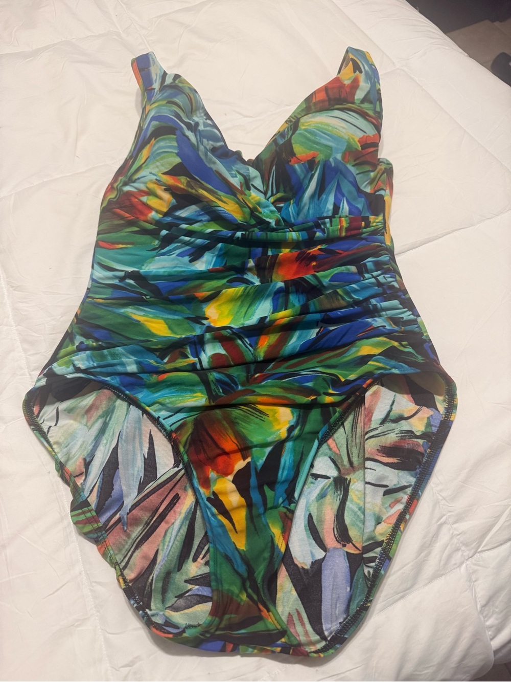 Miraclesuit size 16 Tropical Multicolor One-Piece Swimsuit